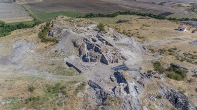 Започна археологическото лято на крепостта Русокастро