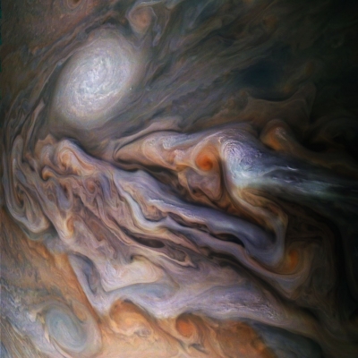 НАСА публикува нови снимки от Юпитер