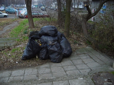 Пролетното почистване в Бургас продължава 
