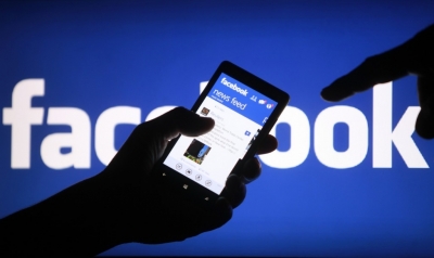 Фейсбук ще предаде 3000 ”руски” реклами