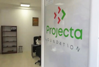 Фондация „Проджекта“ пресъздаде и завладяващо представи историите, личните предприемачески инициативи и проекти за интеграция чрез заетост на осем лица – граждани на трети държави в специално създаден филм
