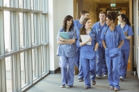 Медсестрите се вдигат на национален протест заради мизерното заплащане