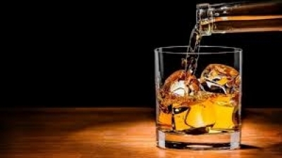 Всеки втори литър алкохол в България нелегален