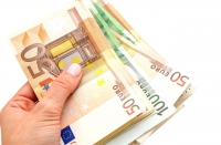 Министерството на финансите публикува за обществено обсъждане проекта на Закон за въвеждане на еврото в Република България. 