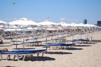 От следващото лято базови цени за чадър и шезлонг, които са съобразени с местоположението на плажовете