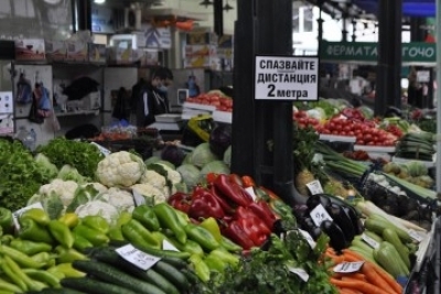 Бургаските пазари работят при специален режим заради COVID-19
