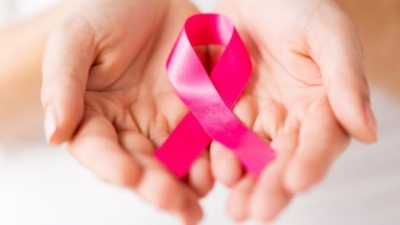 Инициативата "Бяла лястовица" в помощ на жени с рак на гърдата 