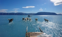 Бързото топене на ледниците в Гренландия чертае бъдещето на нашата планета