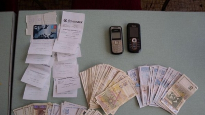 Полицията пак предупреждава: Не давайте пари на измамници