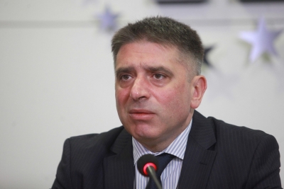 Парламентът освободи Цецка Цачева от поста министър на правосъдието и одобри Данаил Кирилов