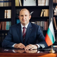 Румен Радев наложи вето на закона "Пеевски" за КТБ