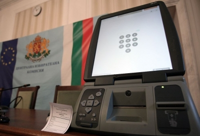 ЦИК ще купува или наема машините за гласуване