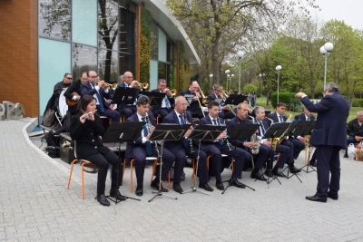 Духовият оркестър изнася коледен концерт в НХК