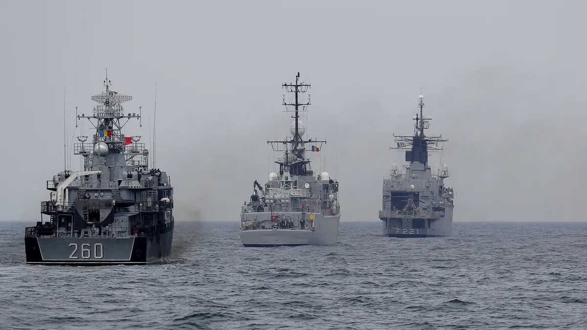 Гърция получи първата от 4 високотехнологични фрегати от Франция