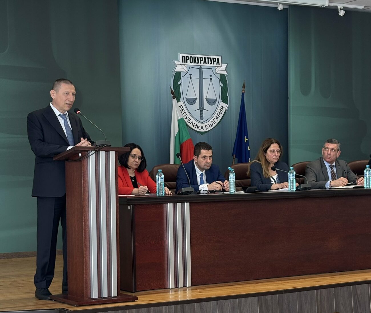 Ръководствата на ПРБ, МВР и ДАНС проведоха работно съвещание по повод предстоящите избори за 52-ро Народно събрание