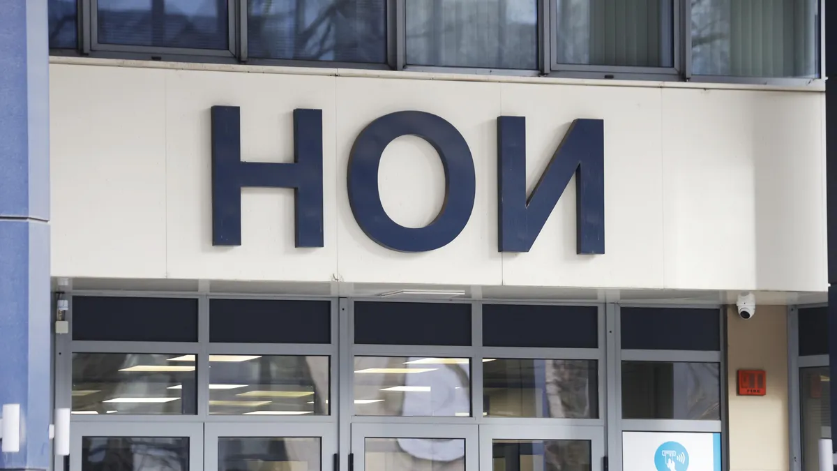 Средният осигурителен доход за януари е 1006,70 евро