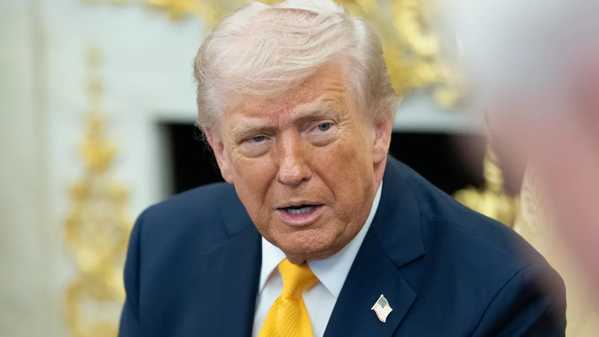 Тръмп отлага ударите срещу ирански електроцентрали за пет дни